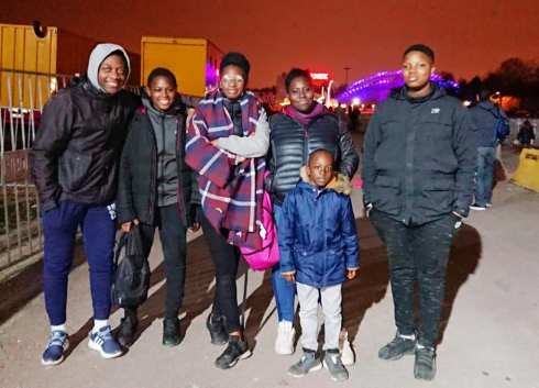 49002925_781865948826026_5724505318902202368_n