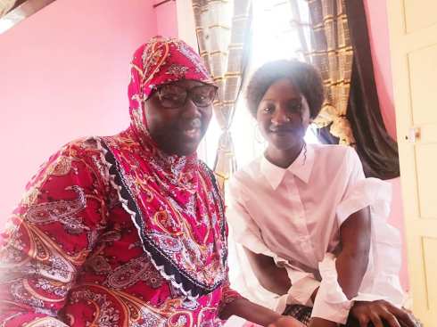 59930219_860875800925040_8199079764766490624_n (1)