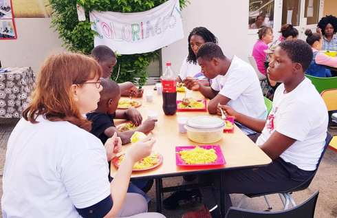 64299501_888026531543300_1229442420068843520_n