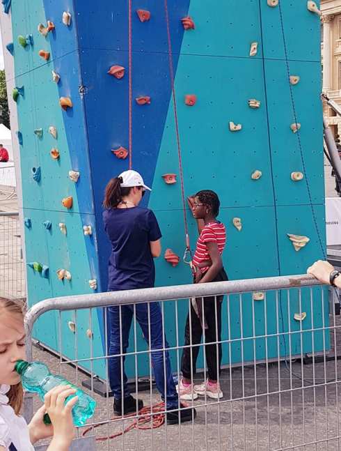 64944053_894783007534319_7295479677173366784_n