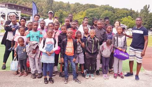 67607790_917999981879288_3229219917966344192_n