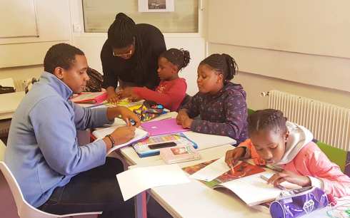 72182845_966129383733014_2441281658976993280_n